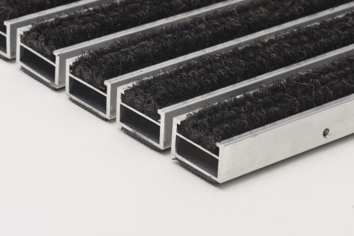 STILMAT DICTATOR – Ribbed carpet - open